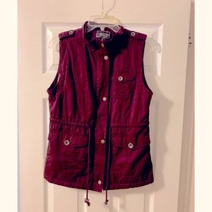 Fur lined vest size small